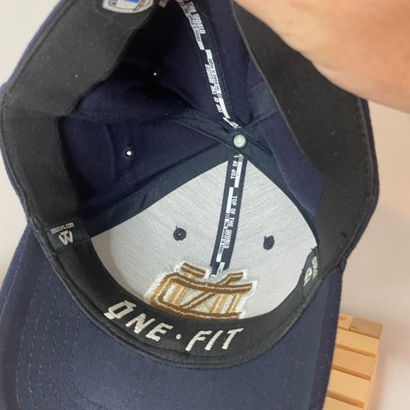 Top of the World navy Notre Dame stretch fit 2013 BCS Championship cap, size Lg - Picture 4 of 5